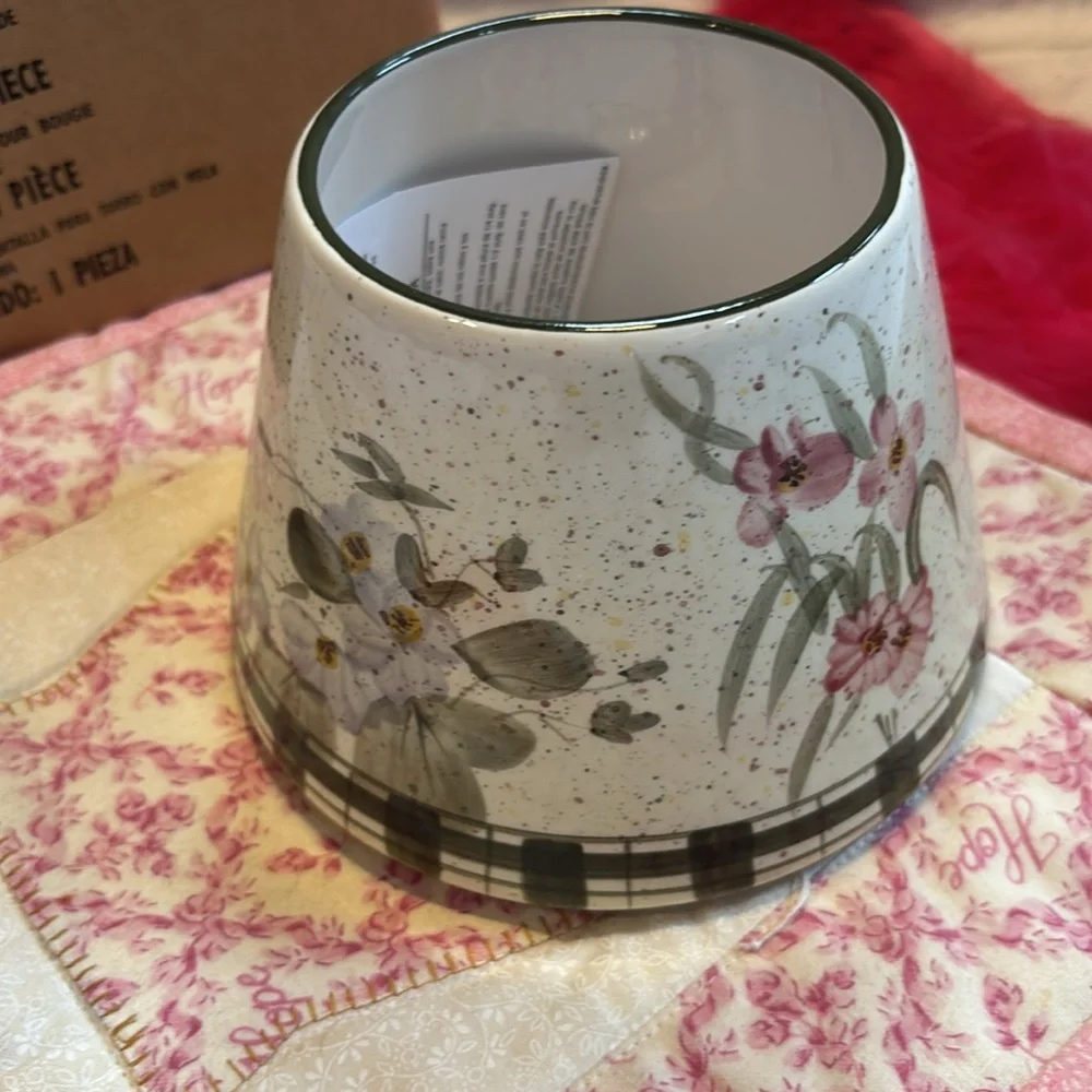 Home Interiors Butterfly Country Green Candle Shade V-13820 NWT Ceramic